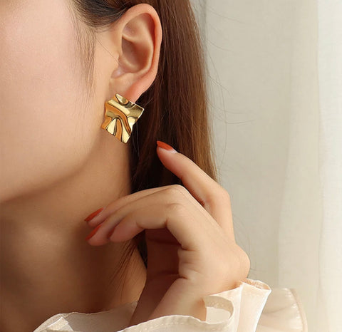 Geometric stud earrings